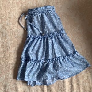 Mid flowy light blue skirt